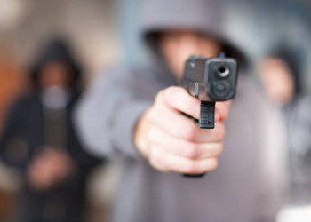 Cansados de esperar pela polícia moradores de Cotovelo montam sistema de vigilância contra violência